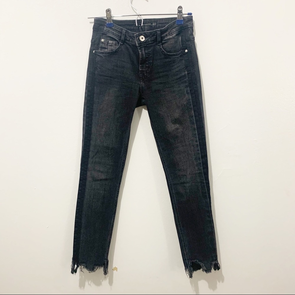 Zara dark wash jeans - Picture 4 of 8